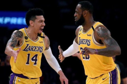 nba湖人vs热火,巅峰对决,谁将问鼎胜利?”