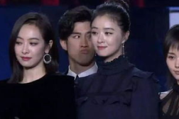 娱乐吃瓜君戏精旗下小花,戏精本色演绎，笑料百出